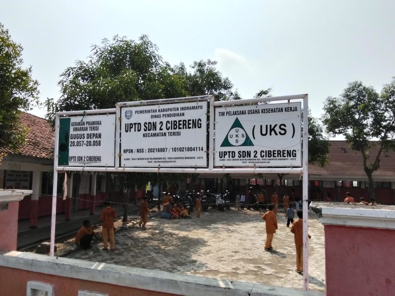 oplus_0